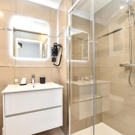 公寓 Authentic - 2br 8p - Palais Garnier