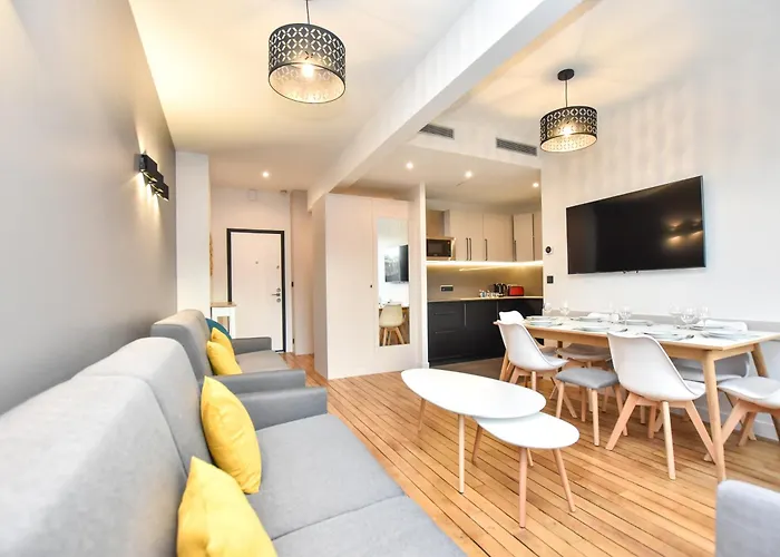 Authentic - 2br 8p - Palais Garnier