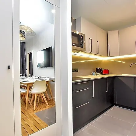 Authentic - 2br 8p - Palais Garnier